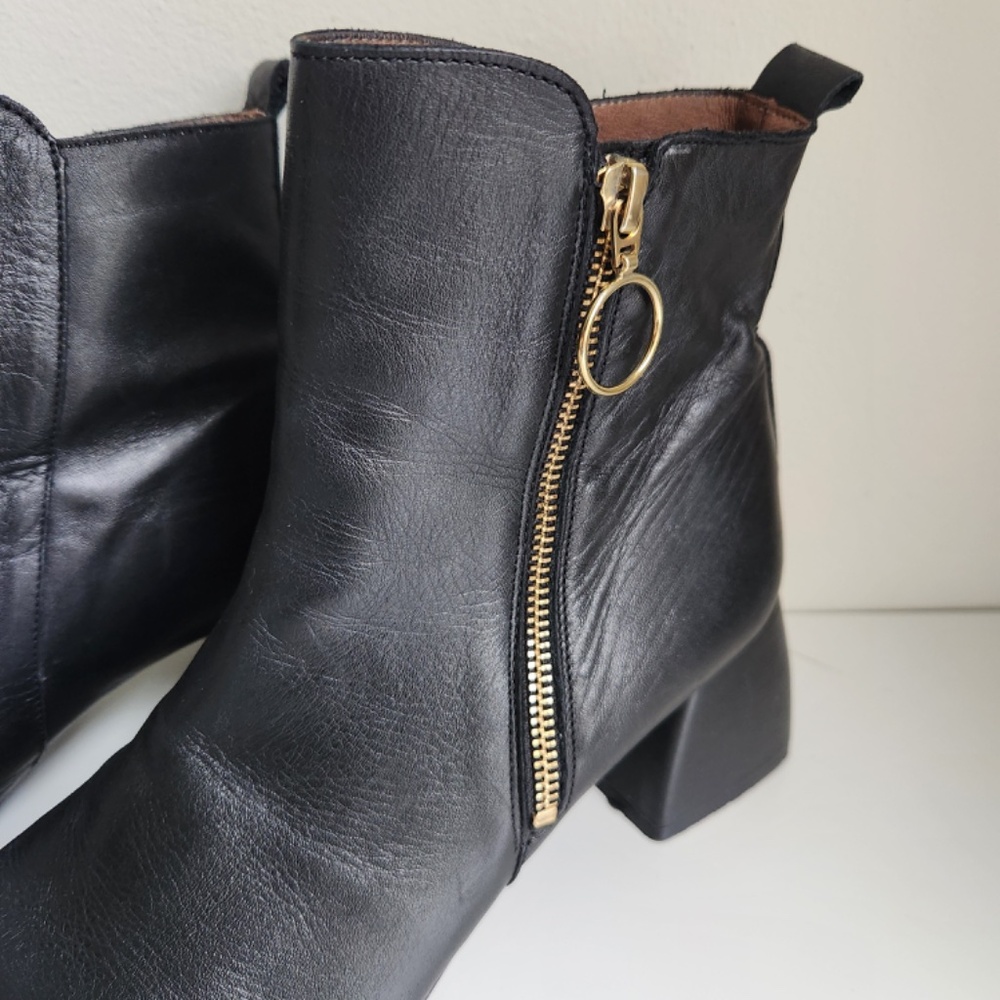 Wonders Iseo Black Leather Booties with Block Heel Gold Zipper Size 40 - Picture 2 of 10